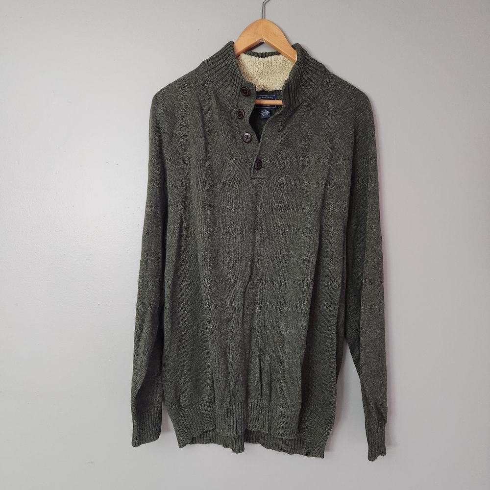 GH Bass &‎ Co Sweater Grayish Green sherpa button collar size XL 100% cotton